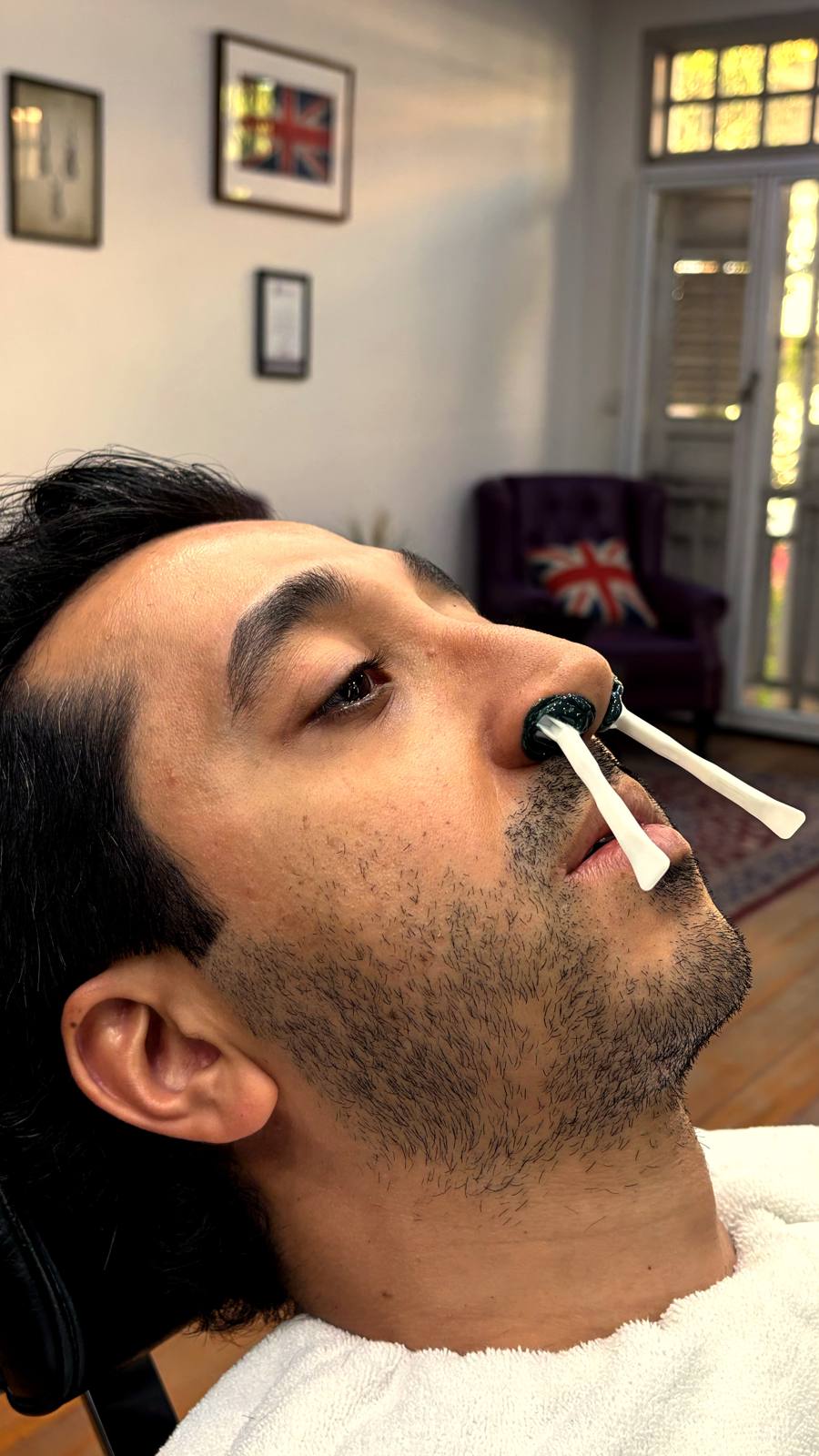 Facial Waxing Singapore: When Stillness Itself Is the Service