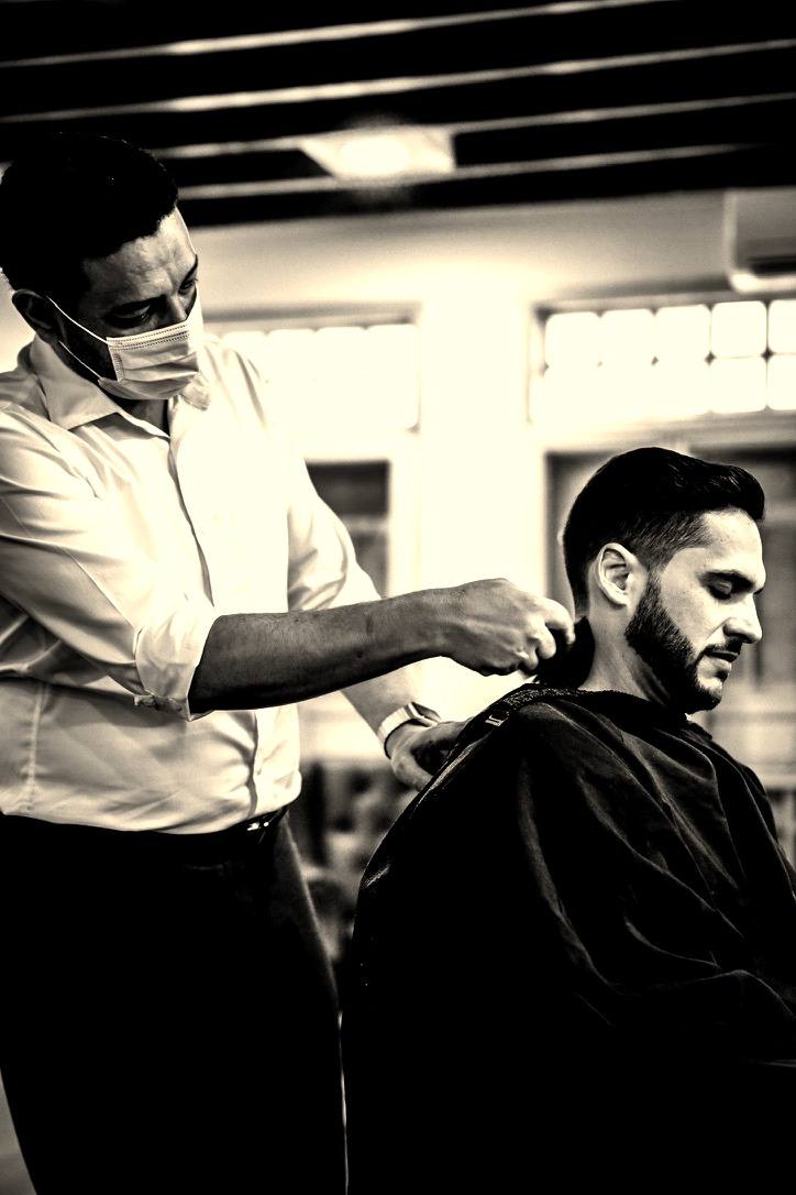 How to Pull Off a Buzz Cut