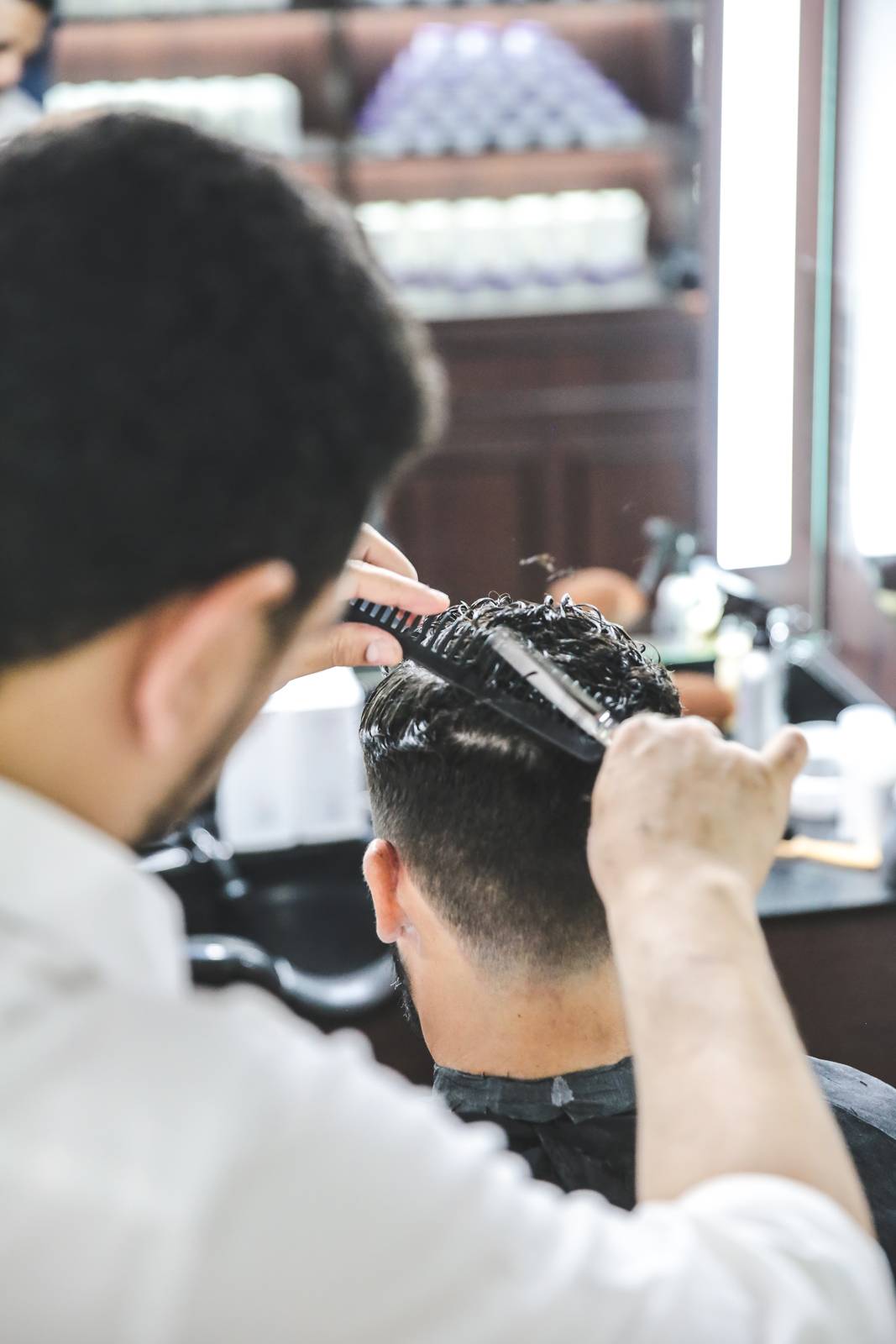 Men’s Hair Colour Singapore: Where the Right Colour Is the One No One Notices