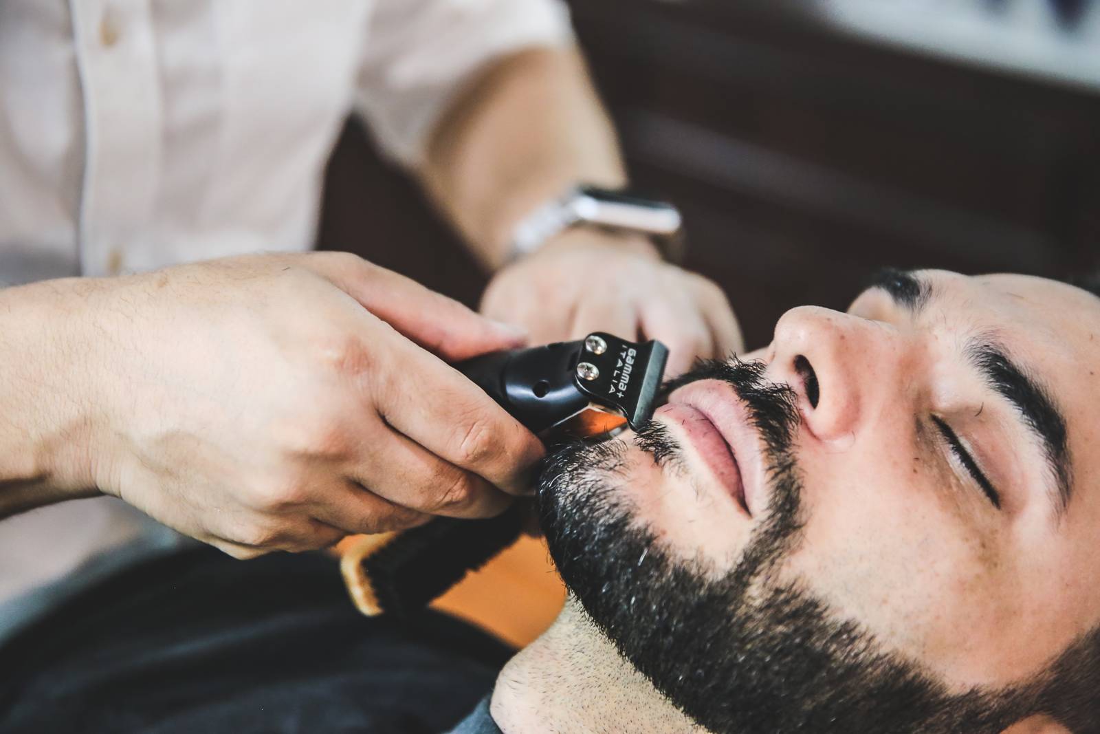 Ultimate British Shave Singapore: The Slowest, Most Deliberate Shave in Chinatown